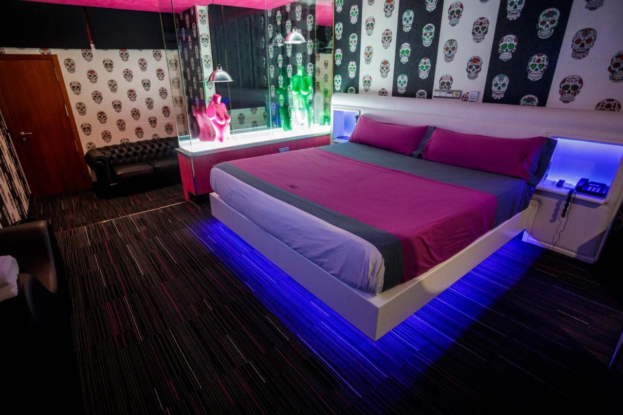 Motel Venus Pontevedra Poio Bagian luar foto